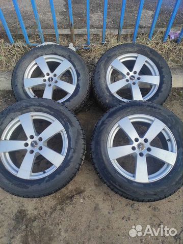 R18 Nokian Tyres Nordman 7 SUV 235/65, PCD 5x114.3 DIA 66.1