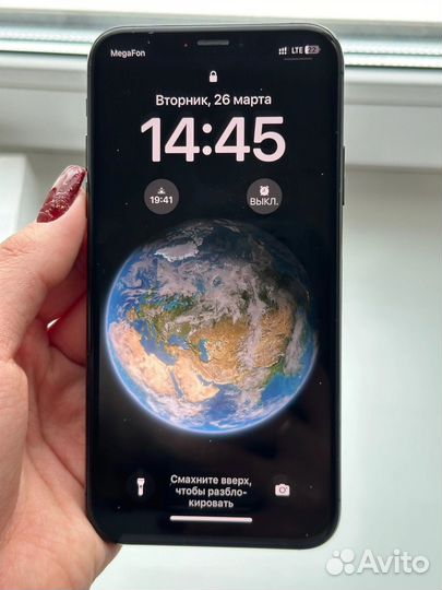 iPhone Xs, 64 ГБ