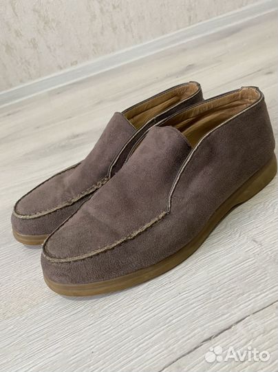 Лоферы женские