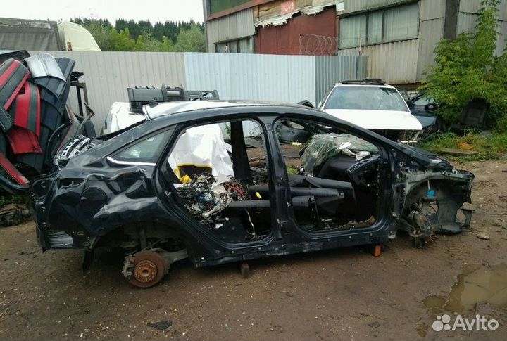 Ступица задняя Ford Focus 3