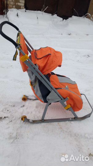 Зимняя детская коляска