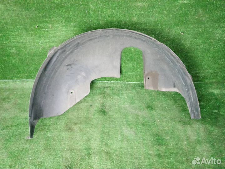 Подкрылок задний левый Bmw X3 E83 M54B30