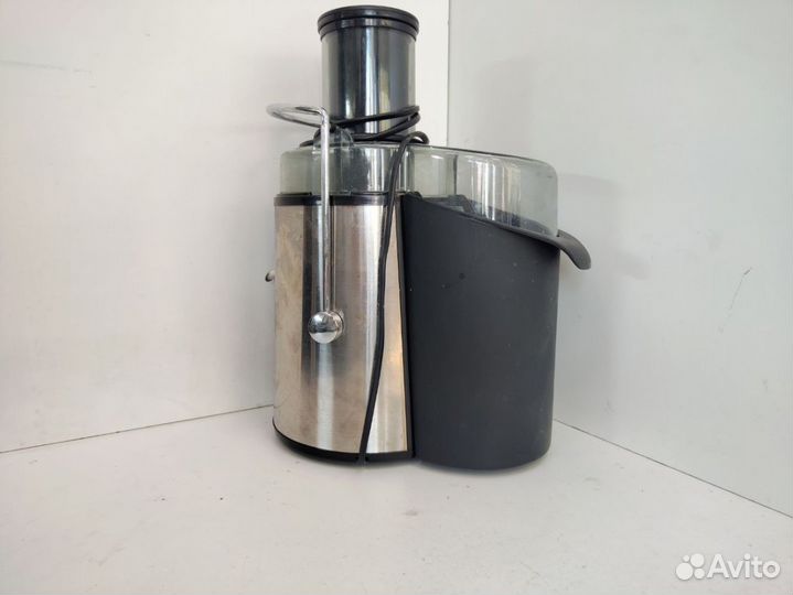 Соковыжималка Scarlett SC-018