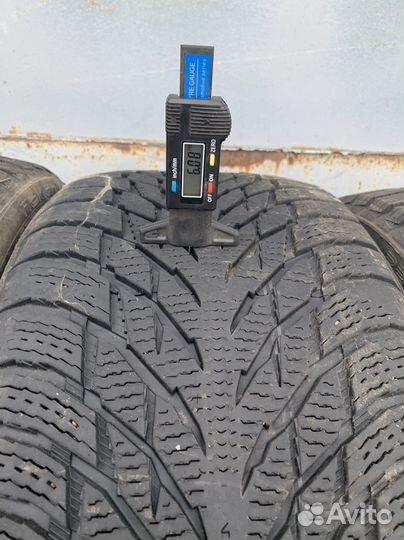 Nokian Tyres Hakkapeliitta R3 225/40 R19 и 255/35 R19 96T
