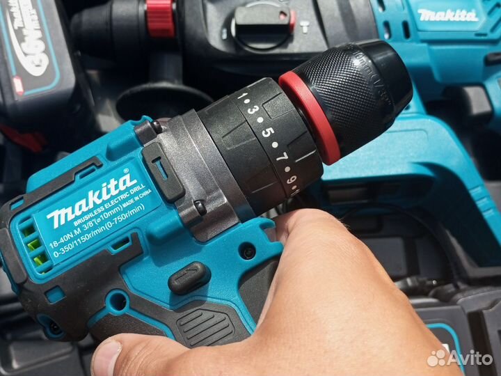 Аккумуляторный набор makita 4 в 1