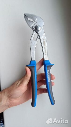 Unior 447/1HPP Клещи переставные универсальные с к