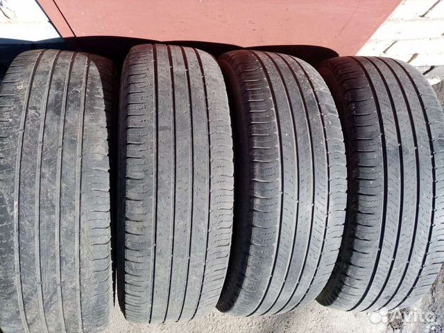 Michelin Latitude Tour HP 225/65 R17