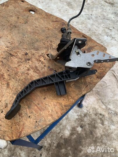 Педаль сцепления Ford focus 2 рестайлинг