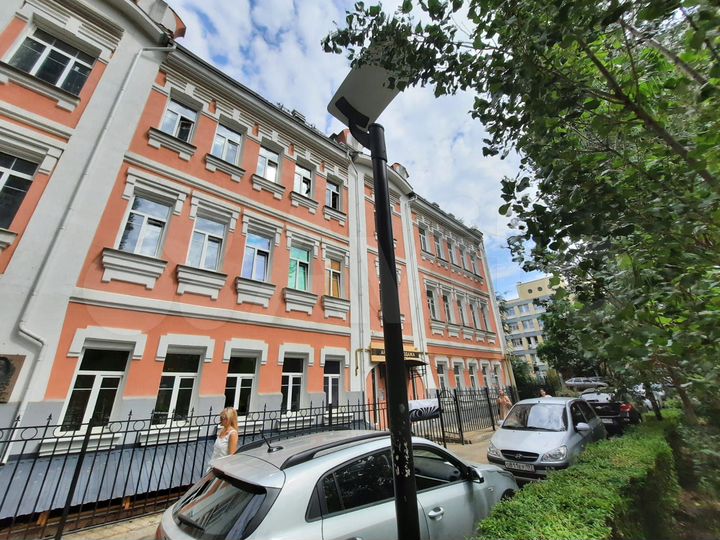 Помещение в особняке, 463 м²