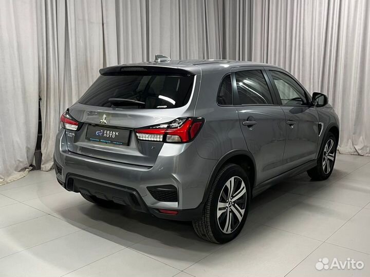 Mitsubishi Outlander Sport 2.0 CVT, 2023