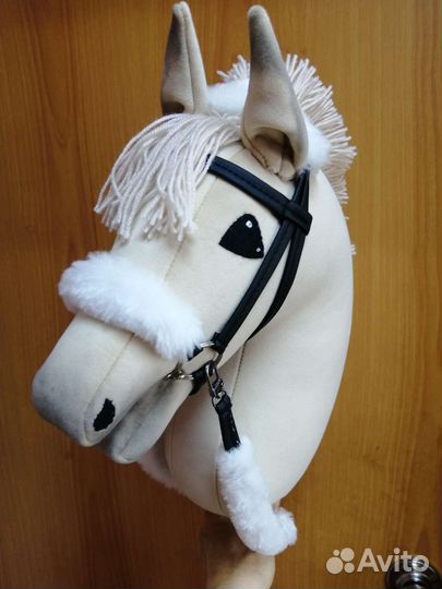 Хоббихорс. Фьерд. Лошадь на палке