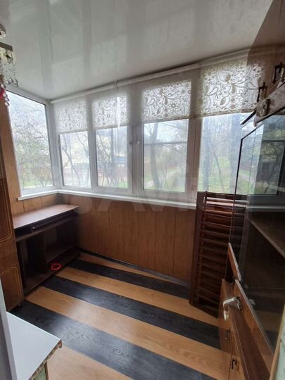 Комната 17 м² в 3-к., 1/9 эт.