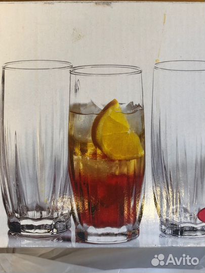 Набор стаканов