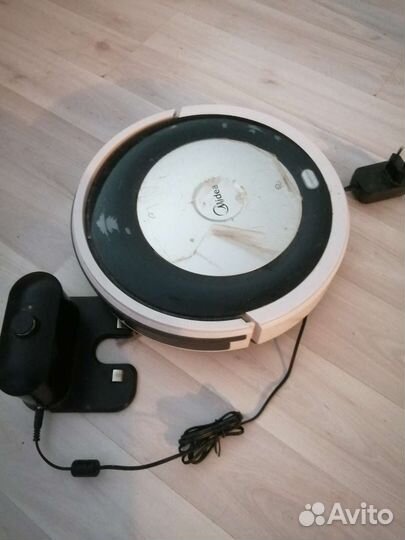 Робот пылесос