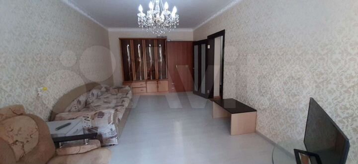 1-к. квартира, 54 м², 2/9 эт.