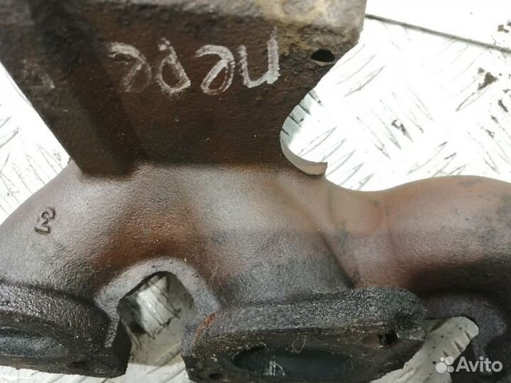 Коллектор выпускной Nissan Maxima V (A33) (1999–20