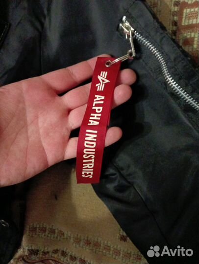 Бомбер alpha industries ma 1 черный