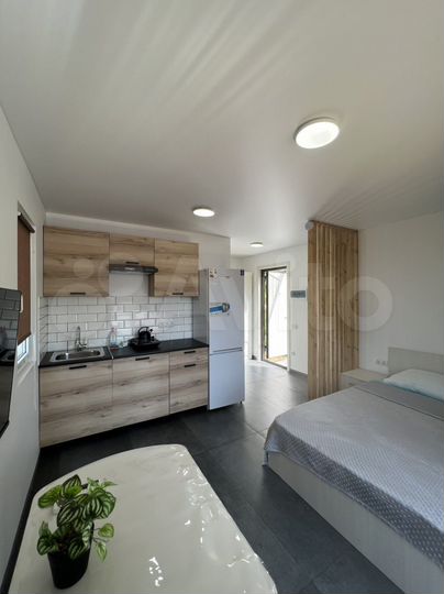 Дом 25 м² на участке 1 сот.