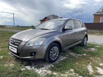 Kia Ceed 1.6 AT, 2008, 225 000 км, с пробегом, цена 680 000 руб.