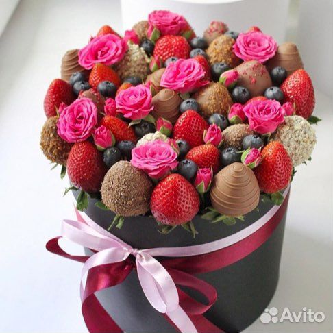 Букеты из клубники в шоколаде