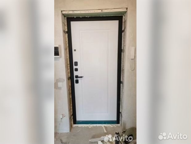 Дверь входная Гарда белый ясень