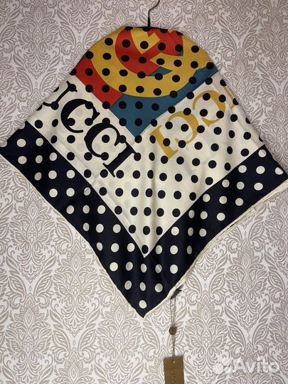 Платки и шарфы