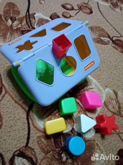 Развивающие игрушки