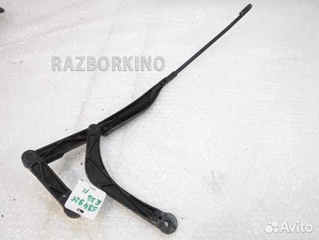 Поводок стеклоочистителя передний BMW 7 E38