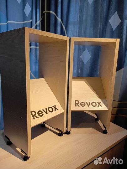 Стойки для акустики