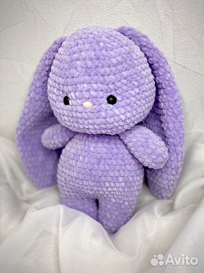 Вязаные игрушки зайка