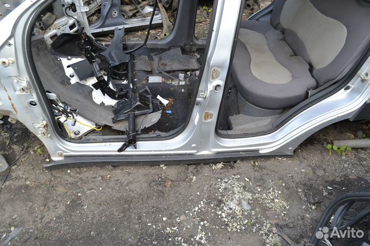 Chery IndiS (S18D) Кузов по частям