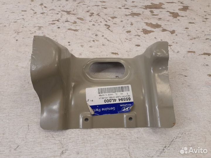 Поперечина панель пола левая Hyundai Solaris 1