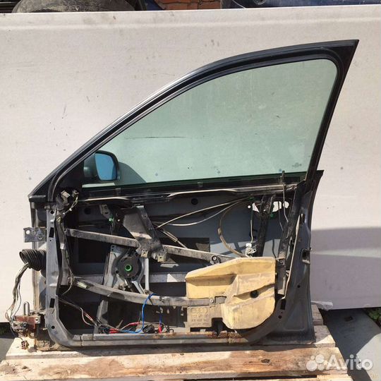 Дверь передняя правая Audi A4 B5