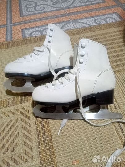 Коньки фигурные 31-32