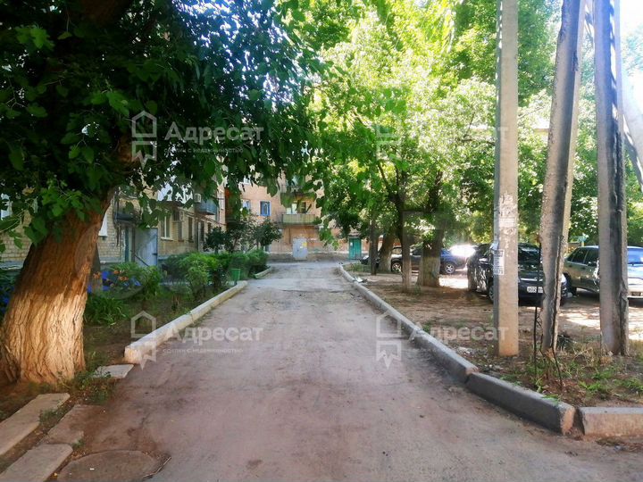 Комната 10,9 м² в 6-к., 4/4 эт.