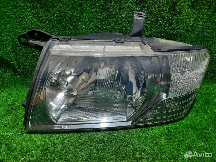 Фара передняя левая Mitsubishi Pajero 3 V73W 6G72