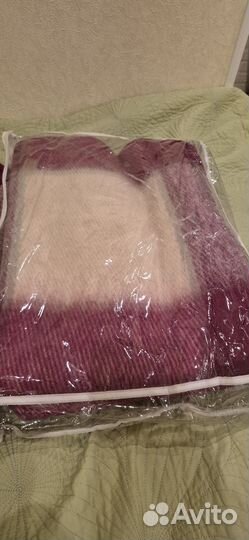 Плед шерстяной новый