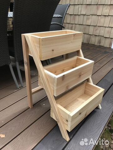 Цветник деревянный