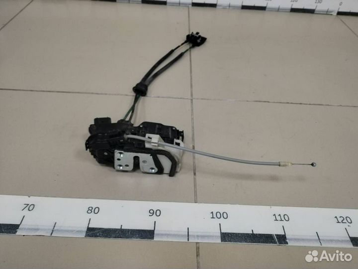 Замок двери задней левой Kia Sorento