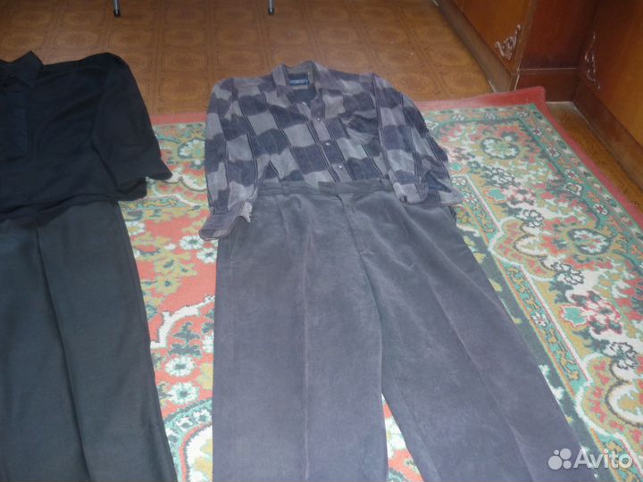 Брюки и рубашки