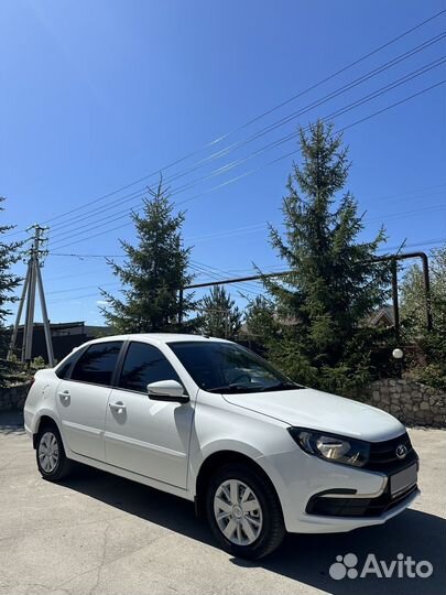 LADA Granta 1.6 МТ, 2021, 49 000 км