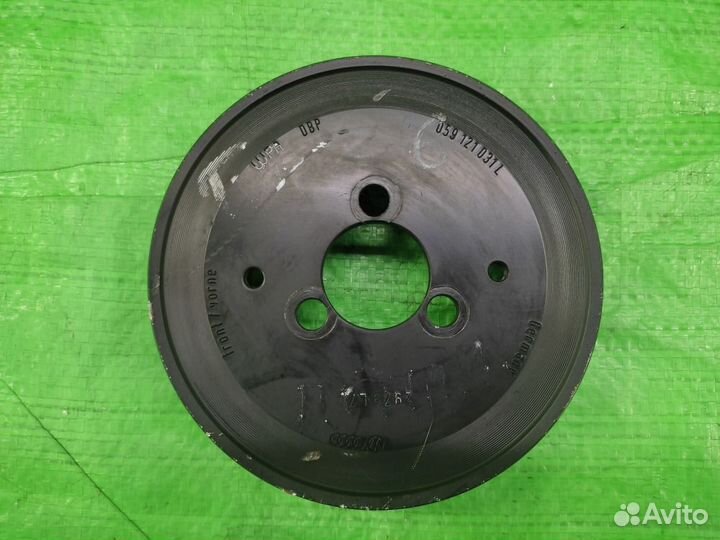 Шкив водяного насоса (помпы) 059121031H VAG
