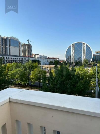 3-к. квартира, 80 м², 3/5 эт.