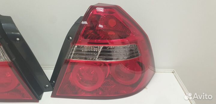 Фонарь правый Chevrolet aveo t250