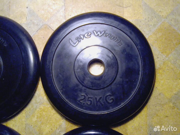 Гантели обрезиненные по 2,5 и 1,25 кг