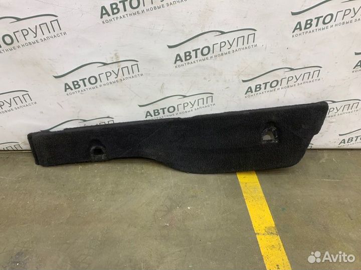 Обшивка багажника левая Land Rover Range Rover