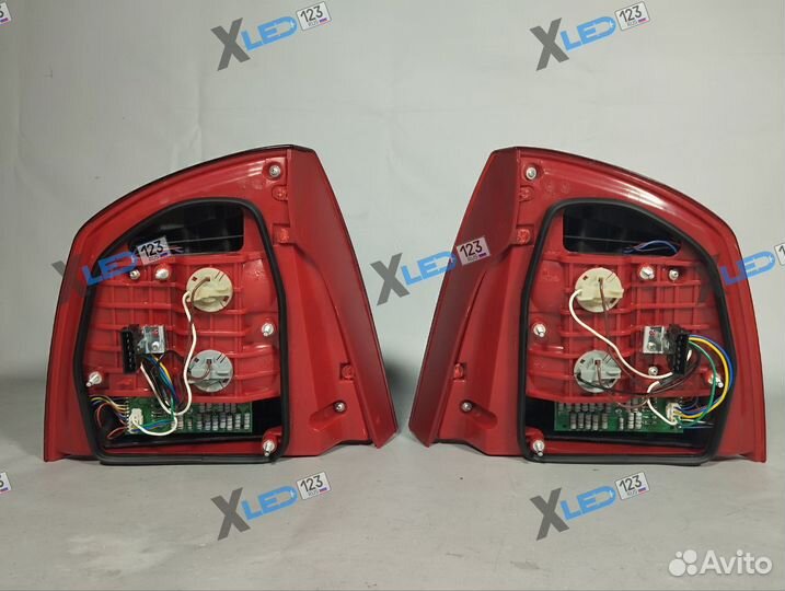 Skoda Octavia фонари комплект RS LED