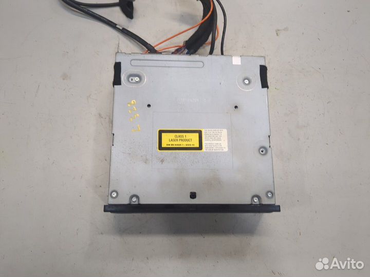 Проигрыватель CD/DVD Volkswagen Touareg, 2011