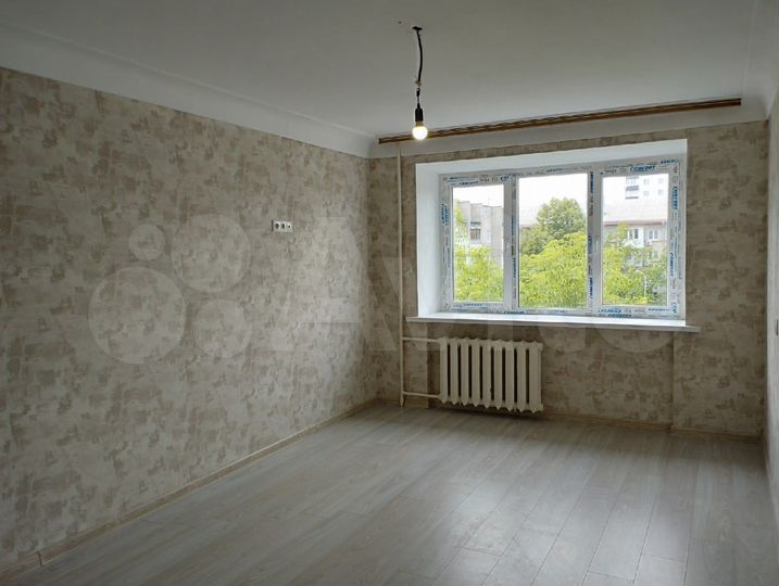 Комната 18 м² в 5-к., 5/5 эт.
