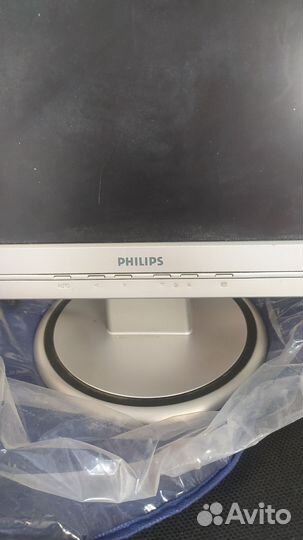 Монитор Philips